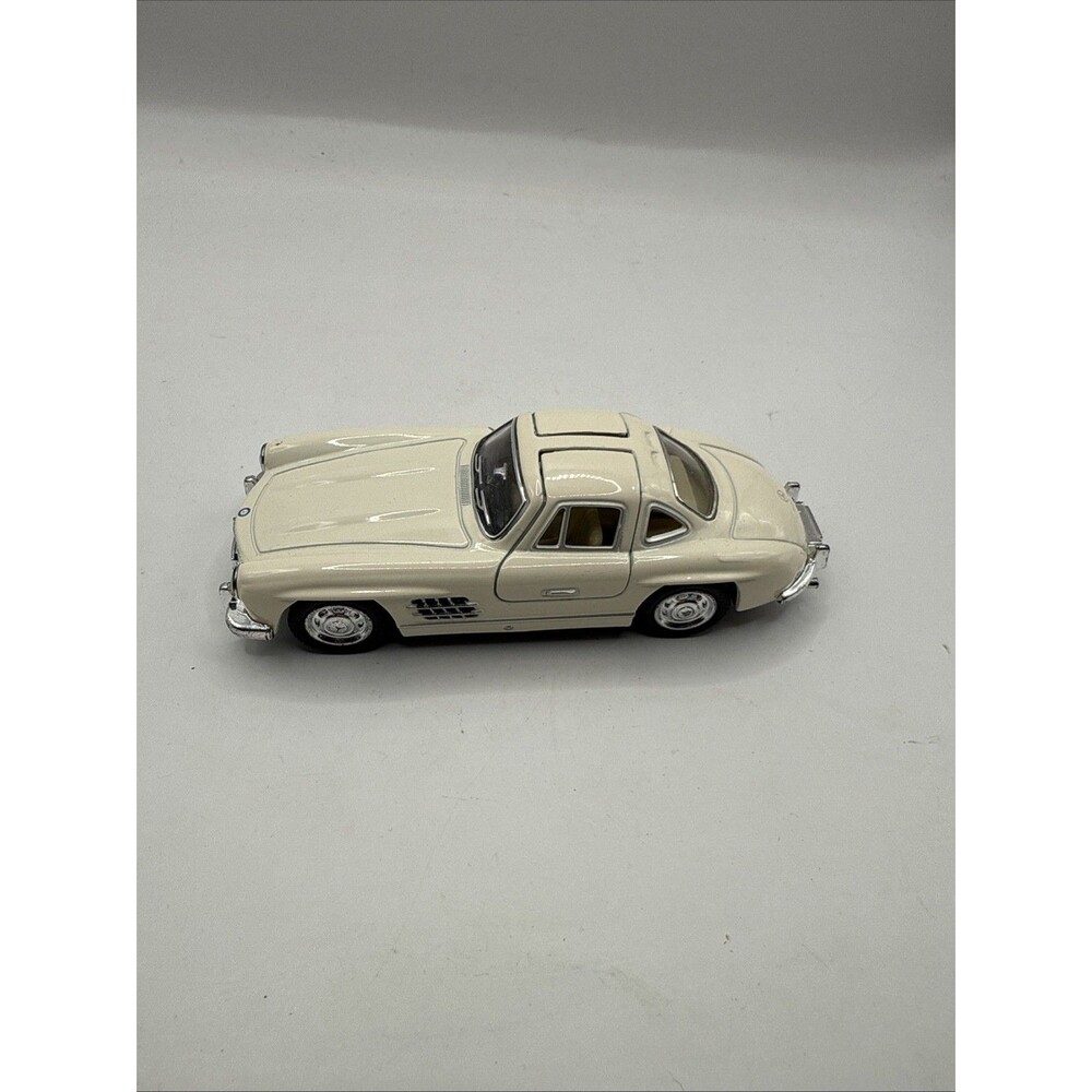 Kinsmart 1954 Mercedes-Benz 300SL Diecast Car 1:36 Cream KT5346 Gullwing EUC